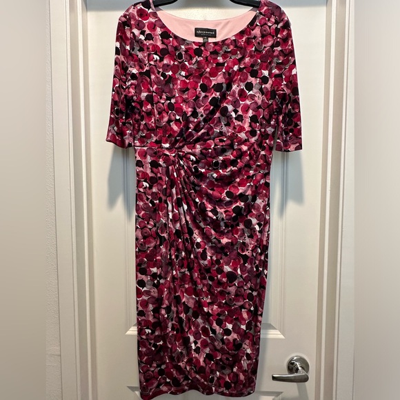 LIKE NEW STUNNING CONNECTED APPAREL DRESS IN PINKS, RED, PURPLE, WINE AND WHITE - Picture 1 of 8